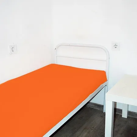 Hostel Vokzal *