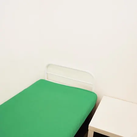 Vokzal Hostel *